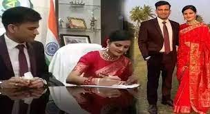 IAS-IPS Love Marriage: इन IAS-IPS ने बनाया दोस्त को जीवनसाथी, टीना डाबी से लेकर नवजोत सिमी ने की लव मैरिज